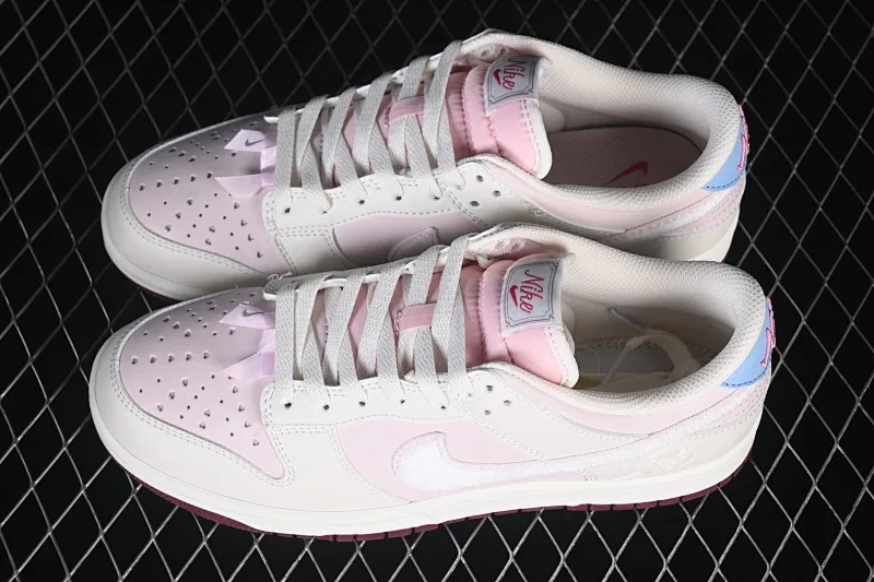 All categories Nk SB Dunk series Nk SB Dunk Low low-top sneakers G version Nike SB Dunk Low Valentine's Day limited low-top casual sneakers IQ1145-610